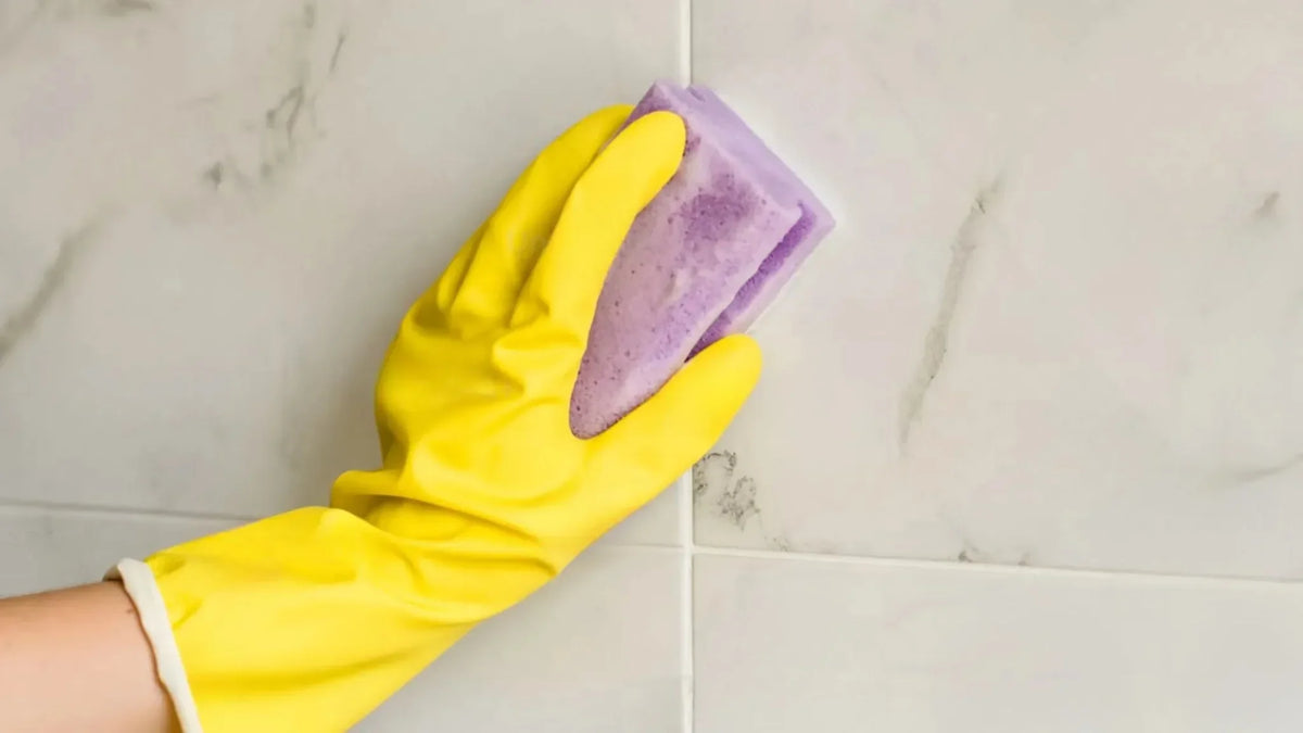 Salle de bain sans calcaire : nos astuces naturelles et efficaces ! - Merci Walter